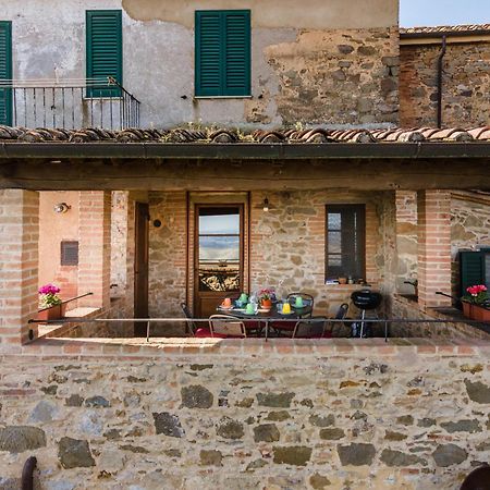 La Terrazza Villa Chianni Luaran gambar