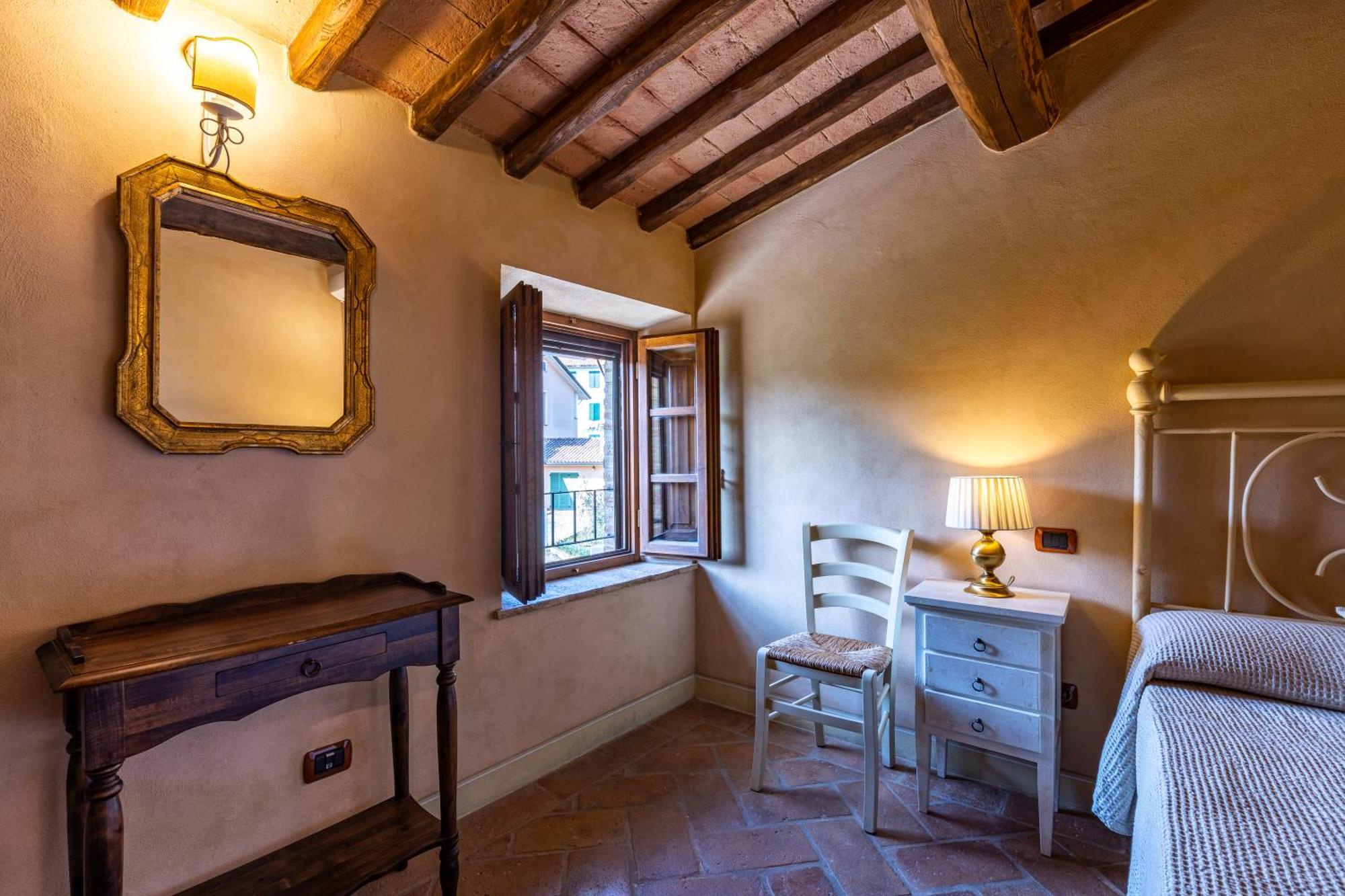 La Terrazza Villa Chianni Luaran gambar