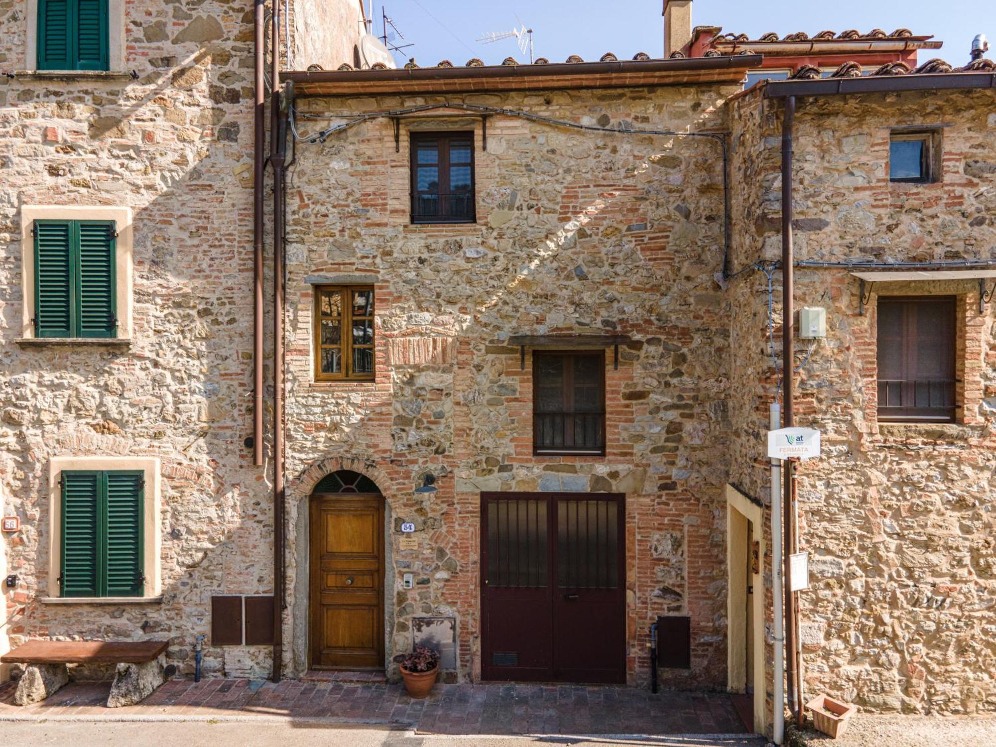 La Terrazza Villa Chianni Luaran gambar